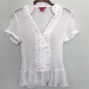 White shirt sleeve blouse